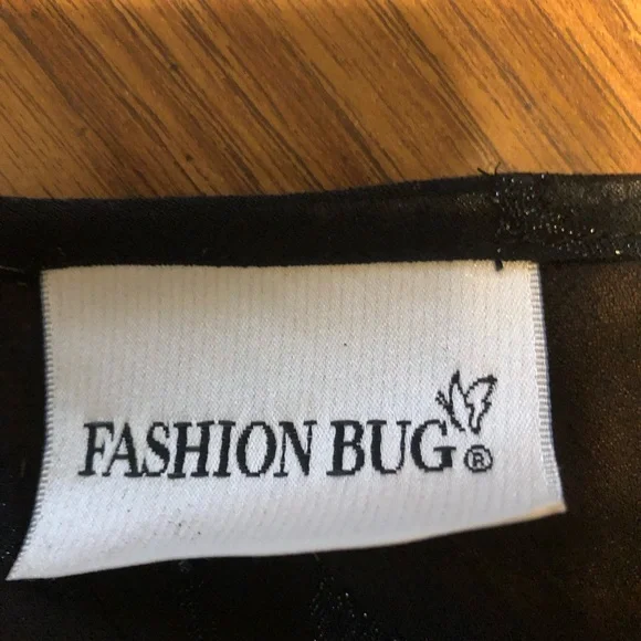 Beautiful Shell - Picture 3 of 3